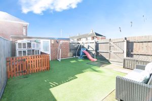 Photo 16- click for photo gallery